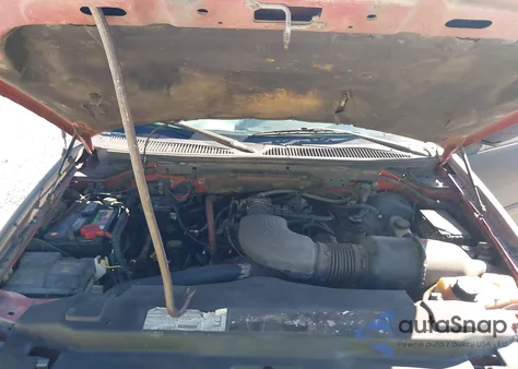 2003 Ford F-150 Lariat/Xlt from USA, damaged, VIN 1FTRW08L43KD25702